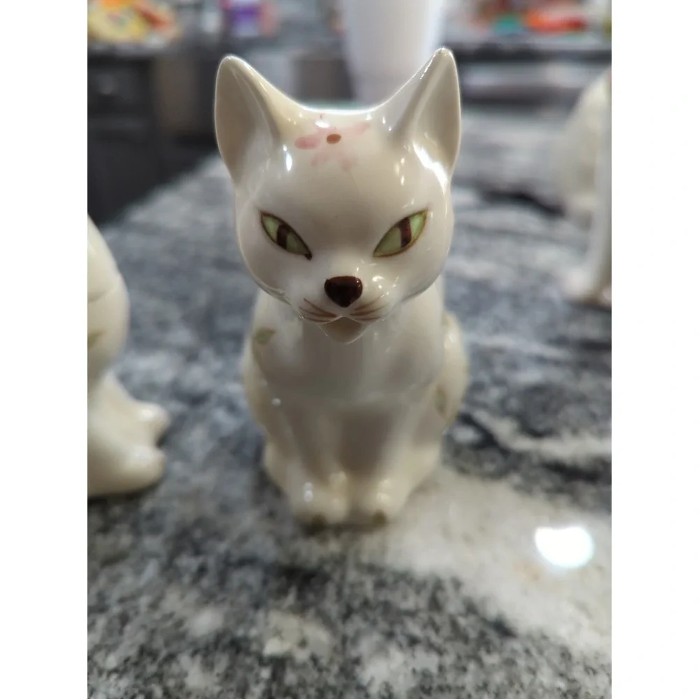 Vintage Enesco-Floral Cat Sugar Bowl & Creamer Green Eyes Flowers Kitties Kitty